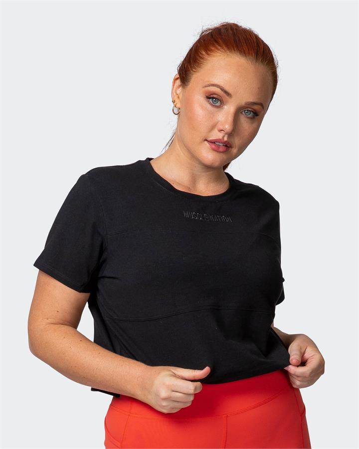 Muscle Nation Elevate Cropped Tee - Black - XXS