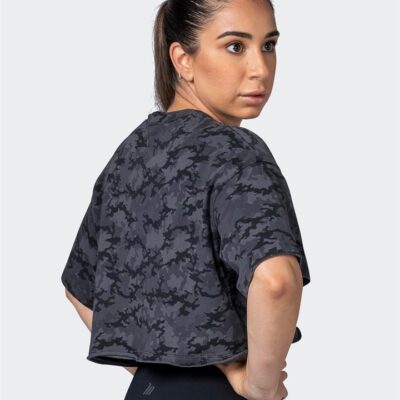 Muscle Nation Camo Cropped Heavy Vintage Tee - Washed Monochrome Camo Print - S